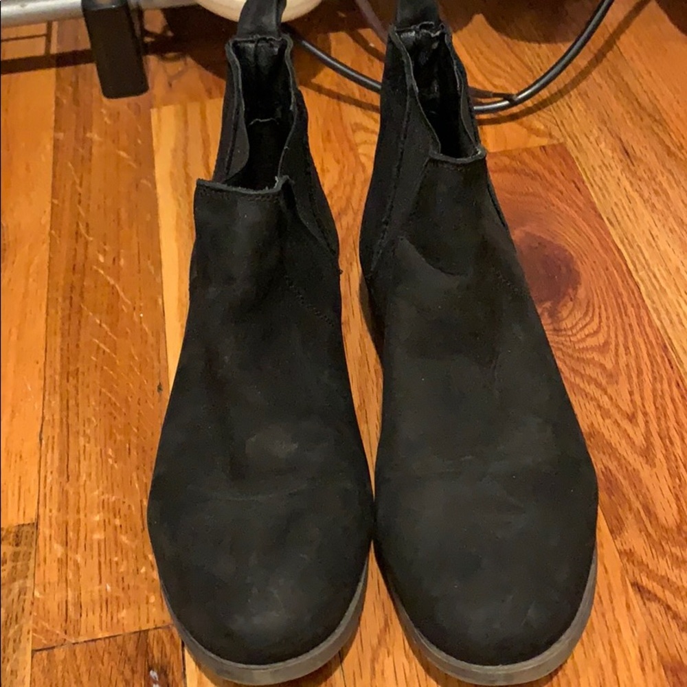 Ankle booties